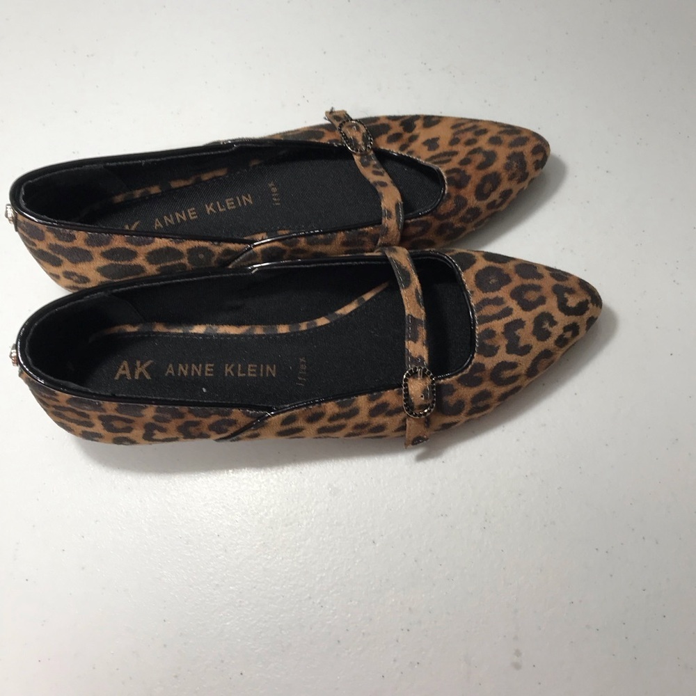 Anne Klein Maryjane Animal Print Flats with Buckle Size 7.5M SB-03 - Picture 4 of 8